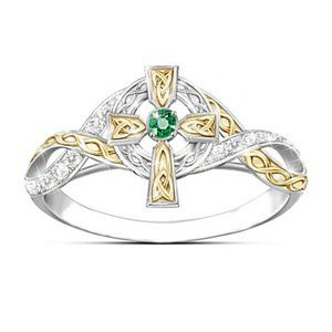 SALE ** BRAND NEW ** .925 Diamond & Emerald Celtic Cross Ring